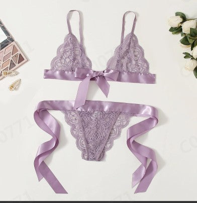Split Cut Ruffled Sexy Lace Strap Three-Point Sexy Lingerie